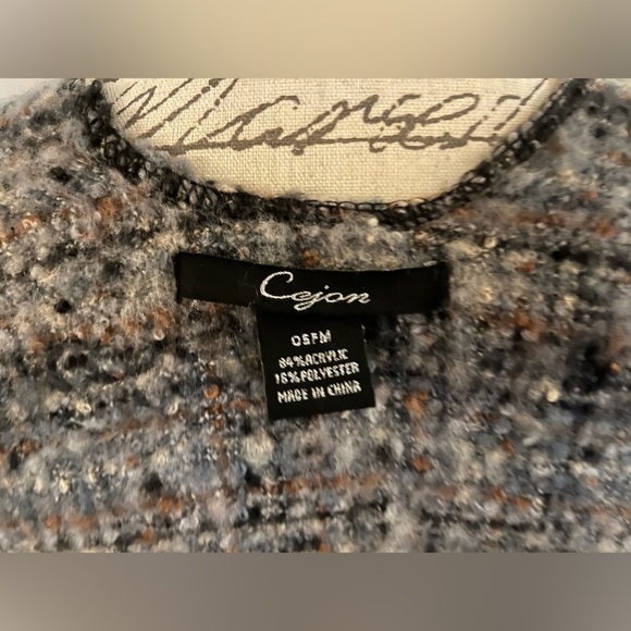 🖤 BEAUTIFUL! Multi-colored LUXE sweater wrap by Cejon - Picture 4 of 9